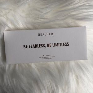 Realher blush set
